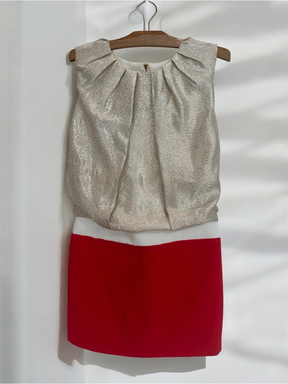 Maje Gold Metallic Brocade Red Colorblock Cocktail Dress EU 36 / US 4